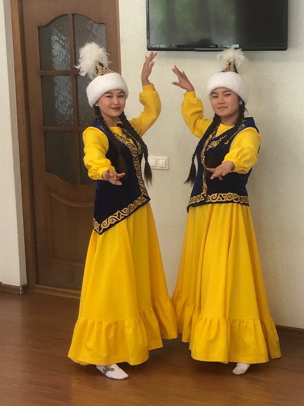 Праздник озорного детства и нежной юности в отделении дневного пребывания Орджоникидзевского района