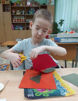РОДНОЙ ГОРОД В ТВОРЧЕСТВЕ МАЛЫШЕЙ