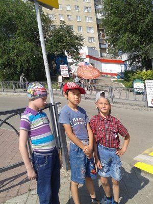 «ОСТОРОЖНО, ДОРОГА!»: В ЦЕНТРЕ ПОМОЩИ ДЕТЯМ «РОДНИК» ПРОШЛИ ТЕМАТИЧЕСКИЕ МЕРОПРИЯТИЯ ПО ПДД