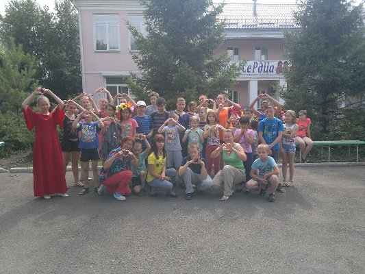 В СОЦИАЛЬНО-РЕАБИЛИТАЦИОННОМ ЦЕНТРЕ ДЛЯ НЕСОВЕРШЕННОЛЕТНИХ ПРОШЕЛ ПРАЗДНИК, ПОСВЯЩЕННЫЙ РУССКОМУ НАРОДНОМУ ТВОРЧЕСТВУ