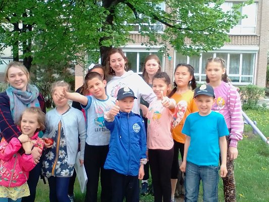 HOLA AMIGOS! ВОСПИТАННИКИ МУ «ЦЕНТР ПОМОЩИ ДЕТЯМ «РОДНИК» ГОРОДА МАГНИТОГОРСКА ВСТРЕЧАЛИ ИСПАНСКУЮ ГОСТЬЮ!