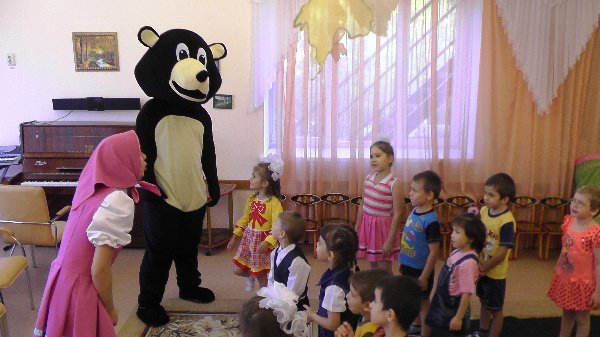 Поделись улыбкою своей…