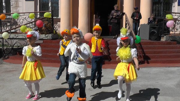 Воспитанники Центра помощи детям «Родник» приняли участие в празднике, посвященном Международному Дню семьи